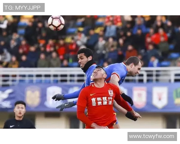 2017年亚泰与力帆的激烈对决回顾与赛季分析 2017年亚泰与力帆的激烈对决回顾与赛季分析