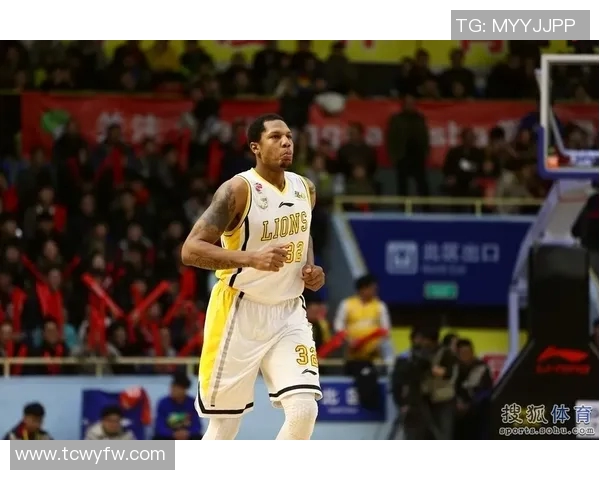 CBA广厦对辽宁精彩比赛视频回放全程回顾与精彩瞬间分析